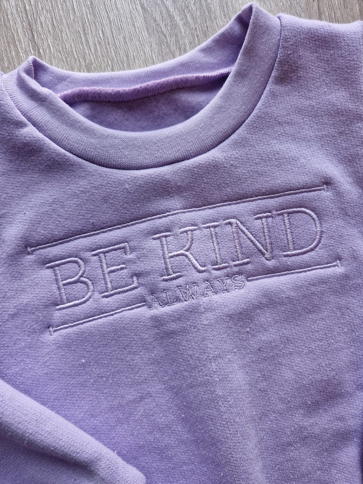 Be Kind Always Lilac Embroidery Crew Neck - Lielieboo