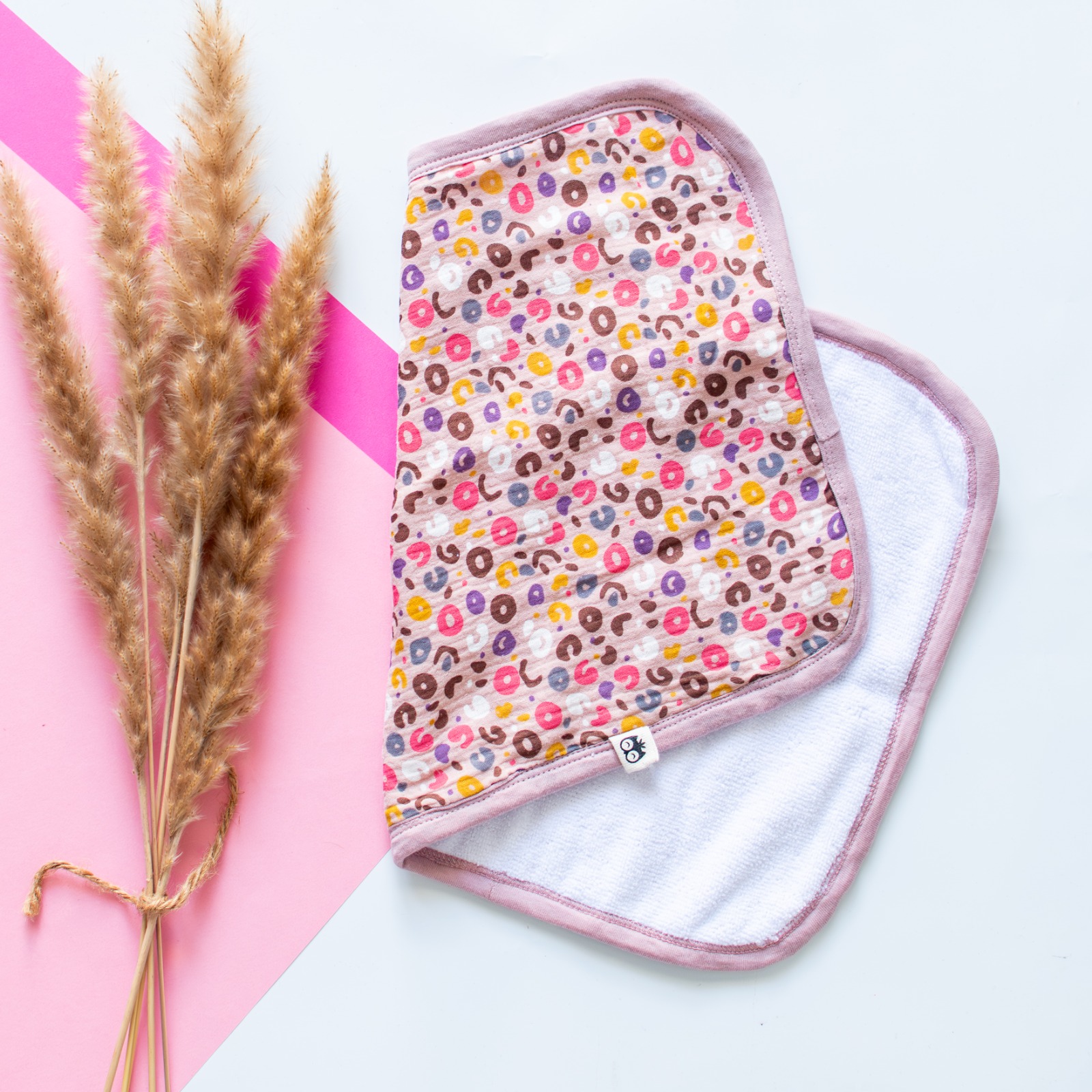Mauve Animal Muslin Burp Cloth Lielieboo