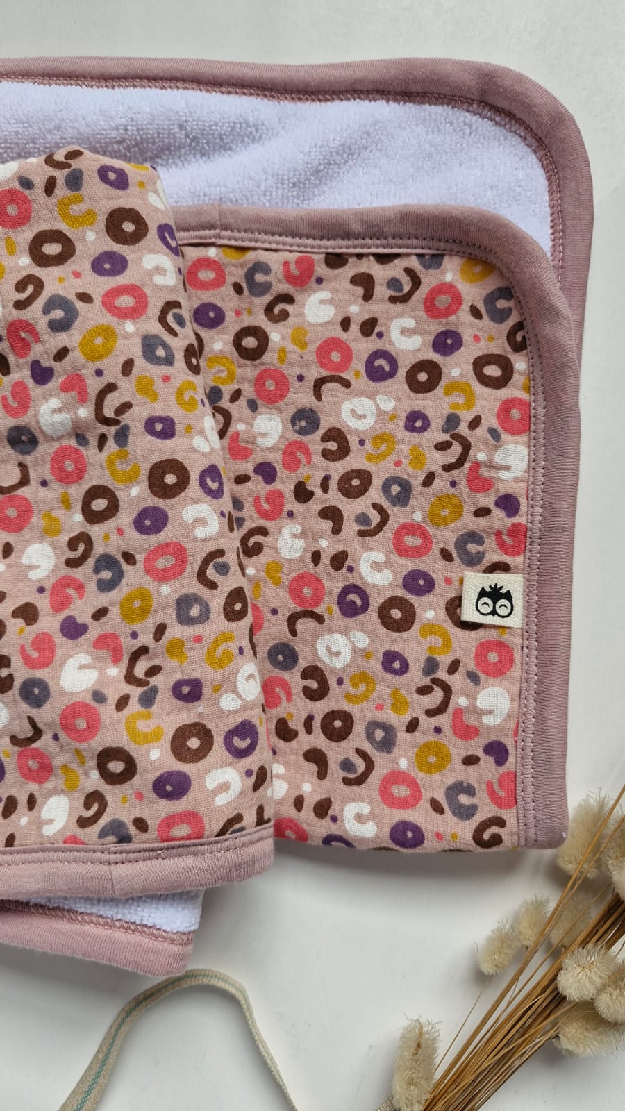 Mauve Animal Muslin Burp Cloth Lielieboo