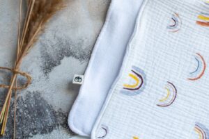 Rainbow Muslin Burp Cloth Lielieboo