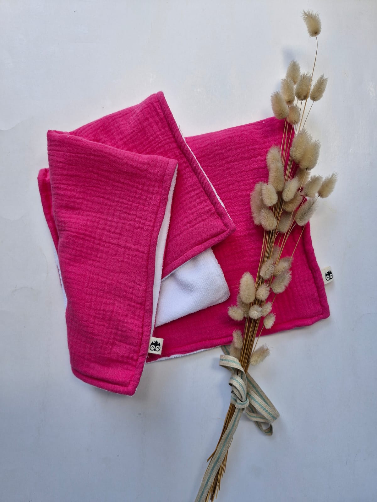Cerise Pink Muslin Burp Cloth Lielieboo
