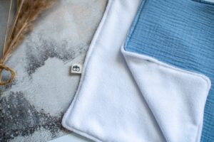 Blue Muslin Burp Cloth Lielieboo