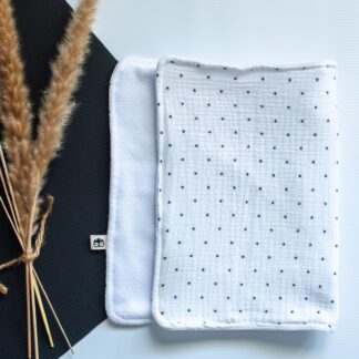 White Polka Dot Muslin Burp Cloth Lielieboo