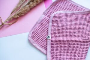 Mauve Waffle Cotton Burp Cloth Lielieboo